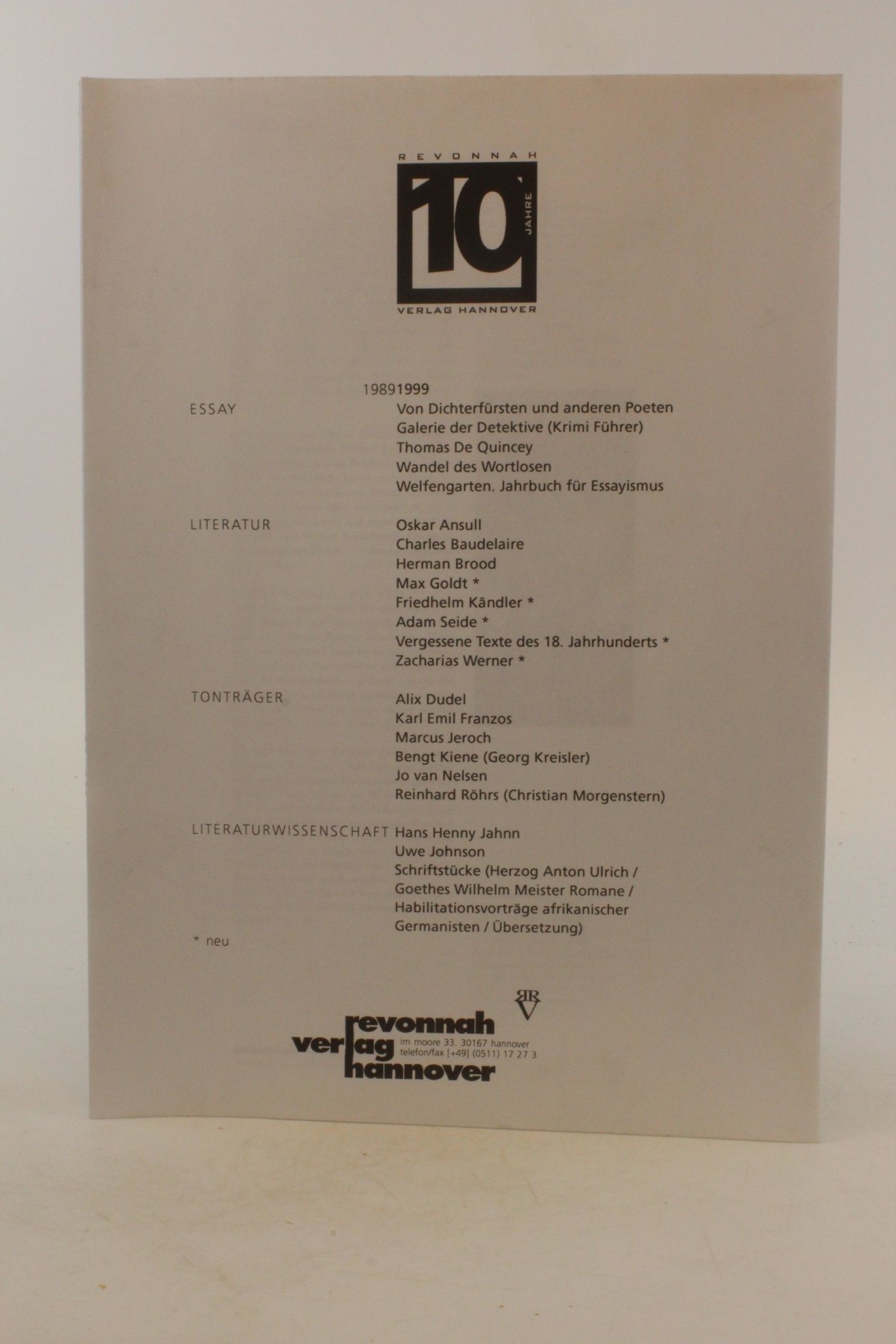 ohne Autor: Private Sammelmappe mit Materialien zum Revonnah Verlag Hannover ca. 1995 - 2001 Verlagsprogramme, Werbezettel, Zeitungsartikel